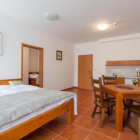 Apartmany U Andela Purkarec Exterior photo
